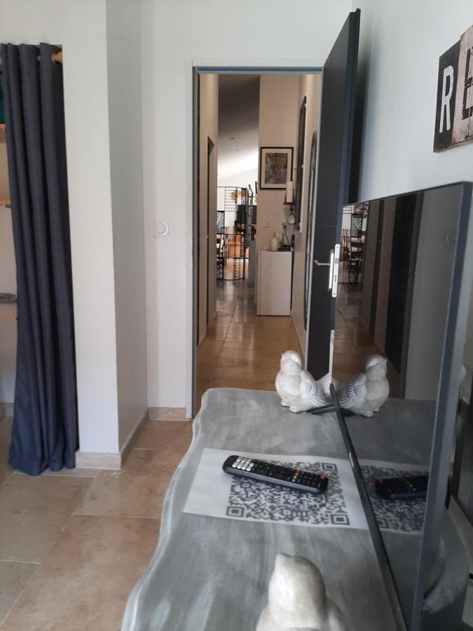 מלון אביניון Chez Monique Et Remi מראה חיצוני תמונה